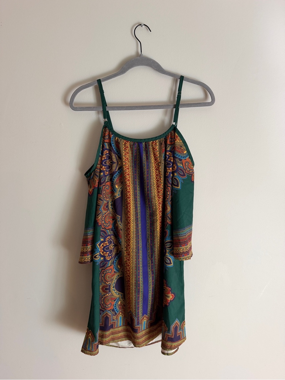 Milumia- Green Printed Cold-Shoulder Dress- Small